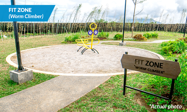 FIT-ZONE-Worm-Climber-1