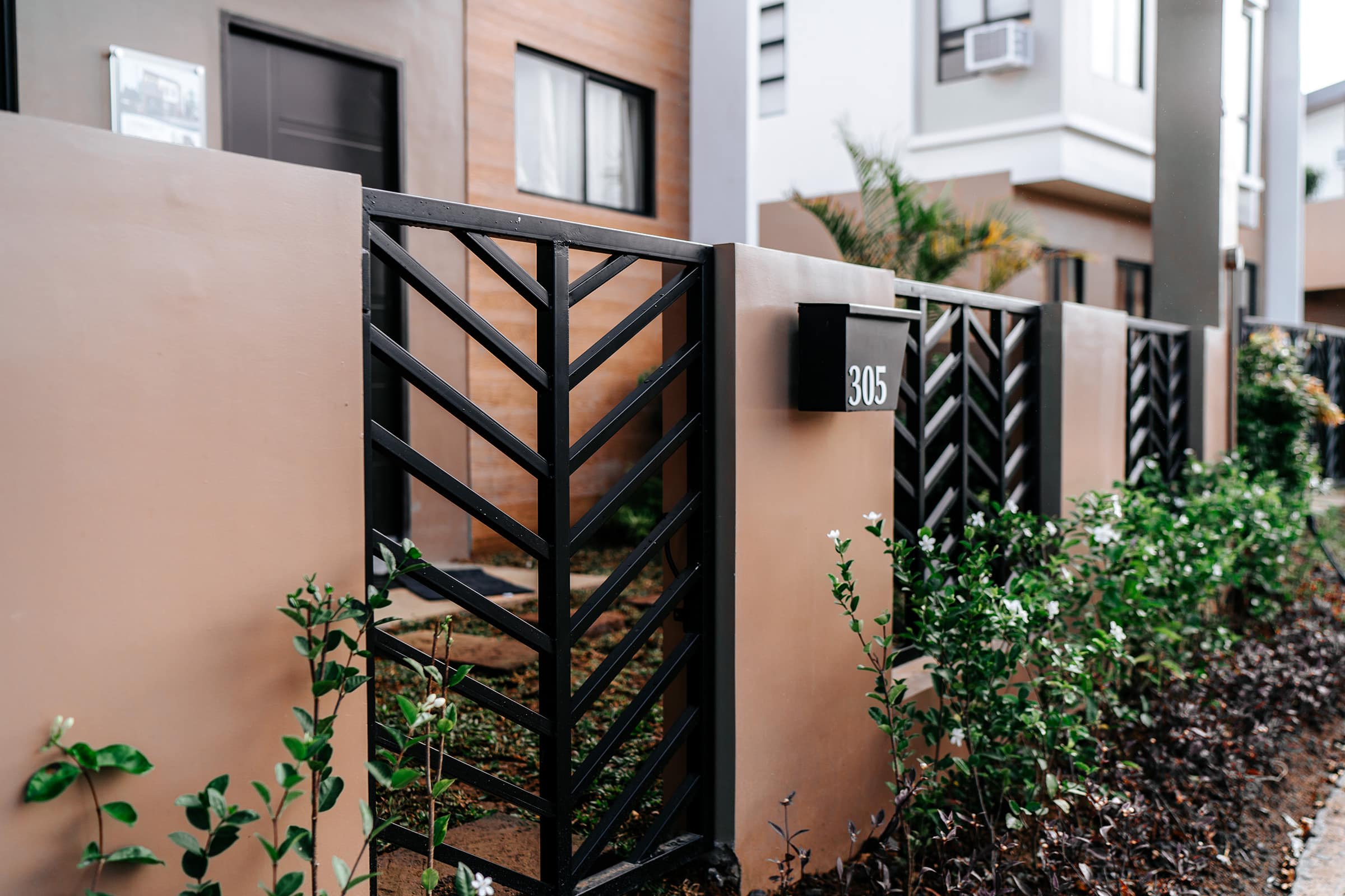 Charles-150-exterior-6