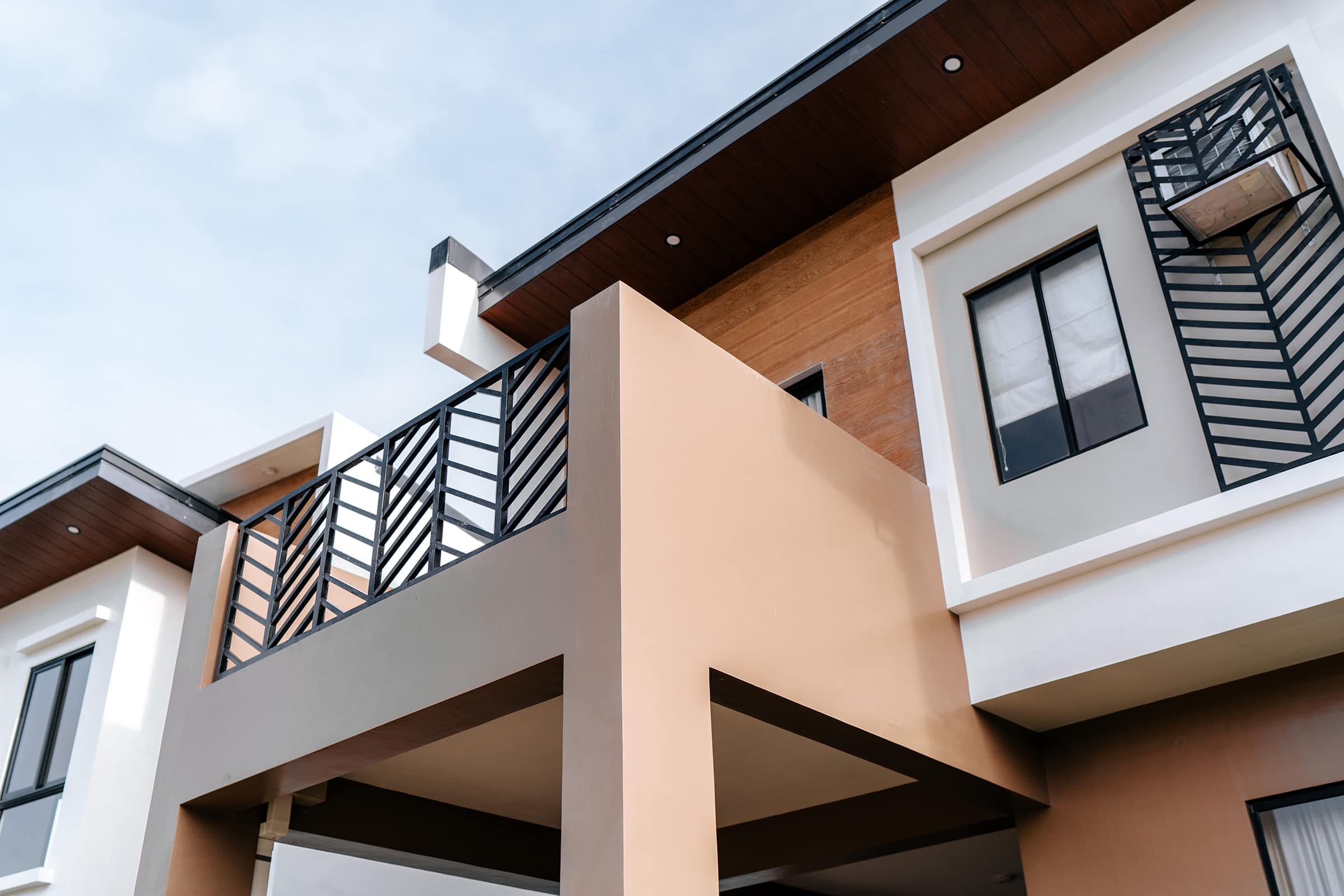 Charles-150-exterior-7