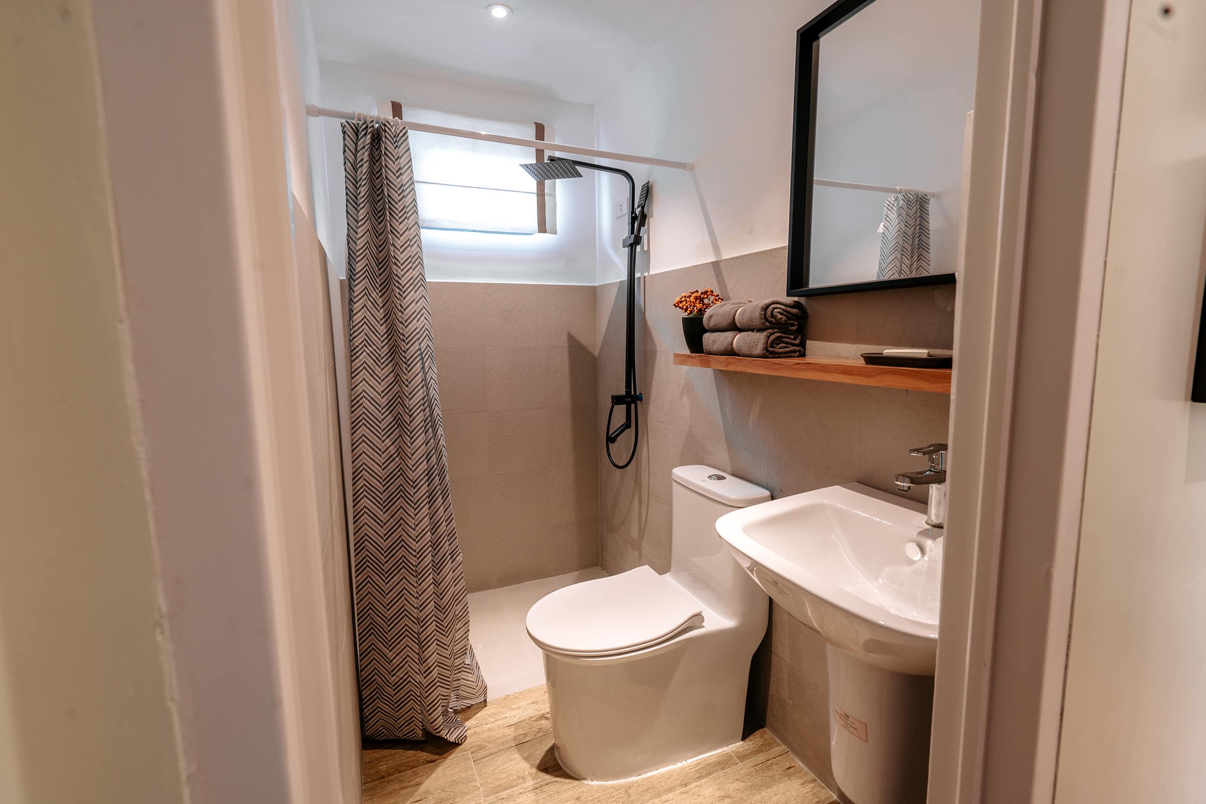 Charles-150-interior-3