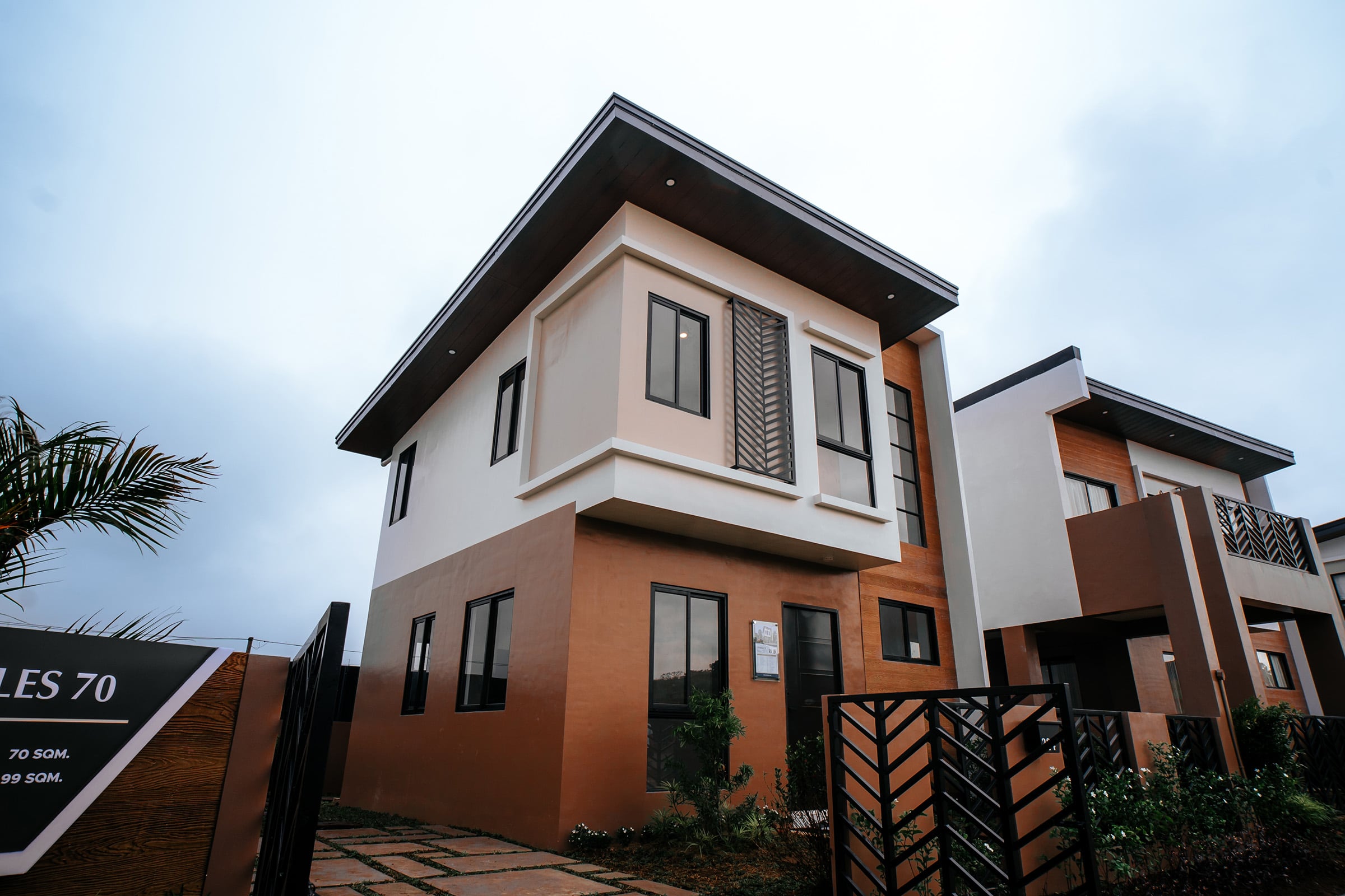 Charles-70-exterior-7